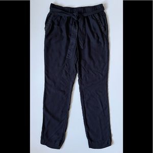 Swildens Girls’ Black Pants with Embroidered Pockets